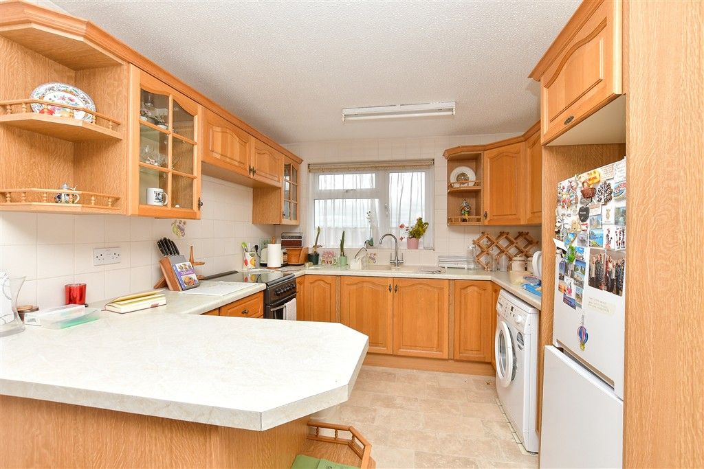 Property photo 3 of 9 Kitchen/Diner