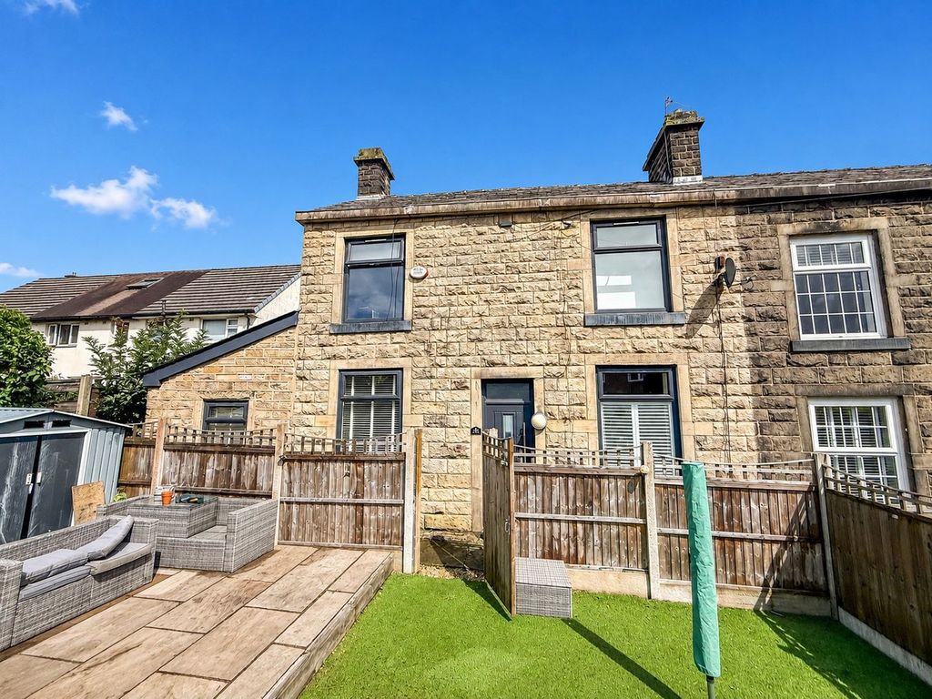 Property photo 1 of 28