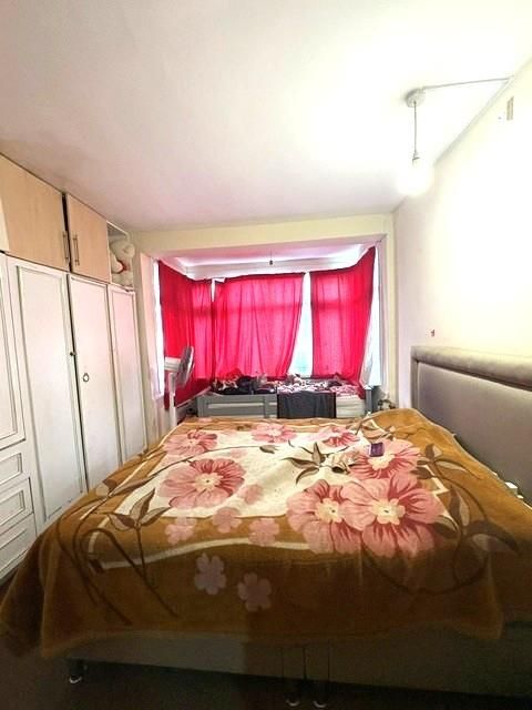 Property photo 1 of 10 Bed 1.Jpg