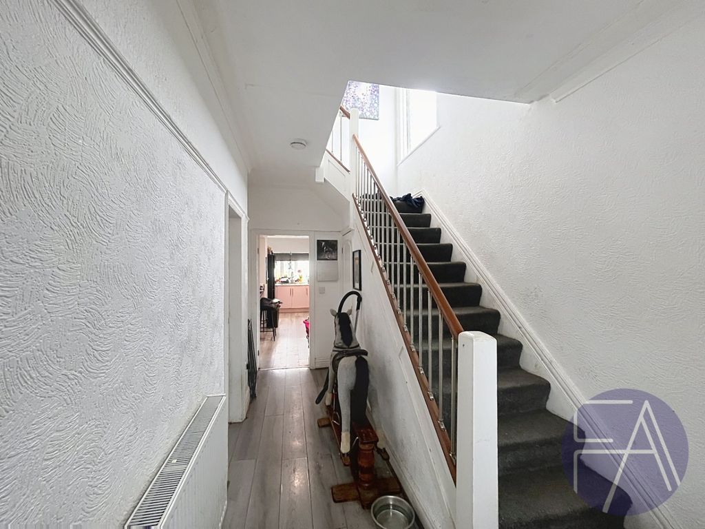 Property photo 2 of 24 5226191