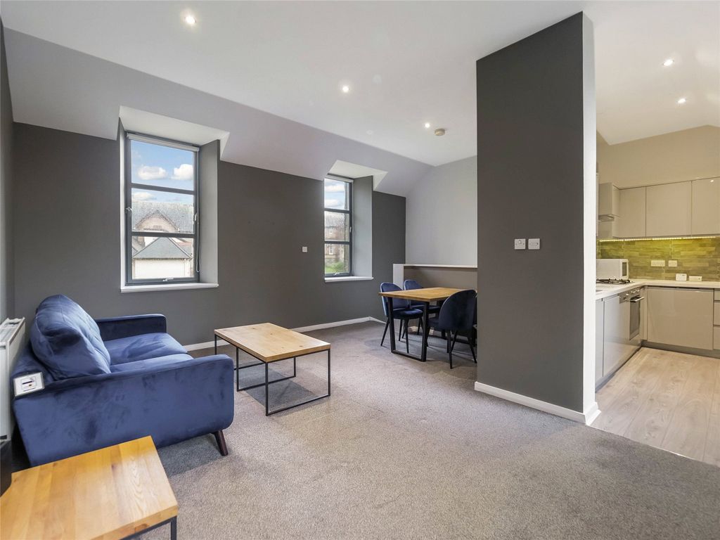 Property photo 2 of 19 Living/Dining Area