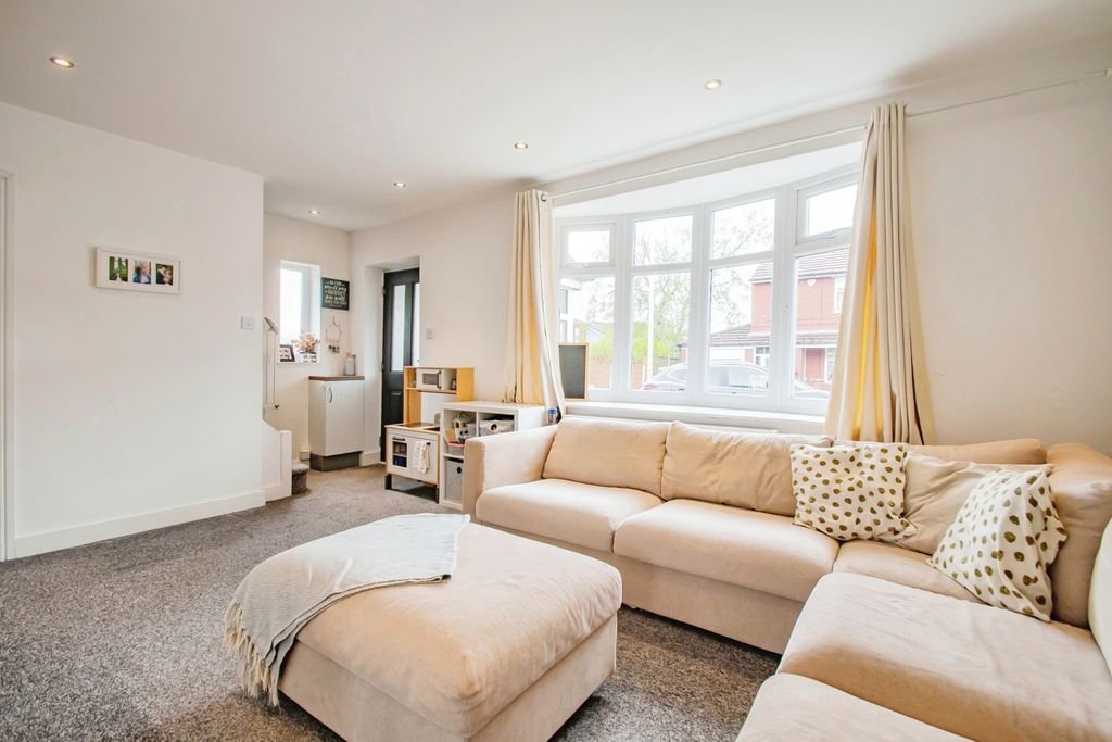 Property photo 2 of 15 Living Room