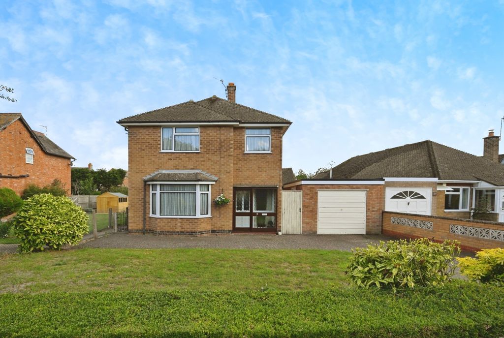 Property photo 1 of 21