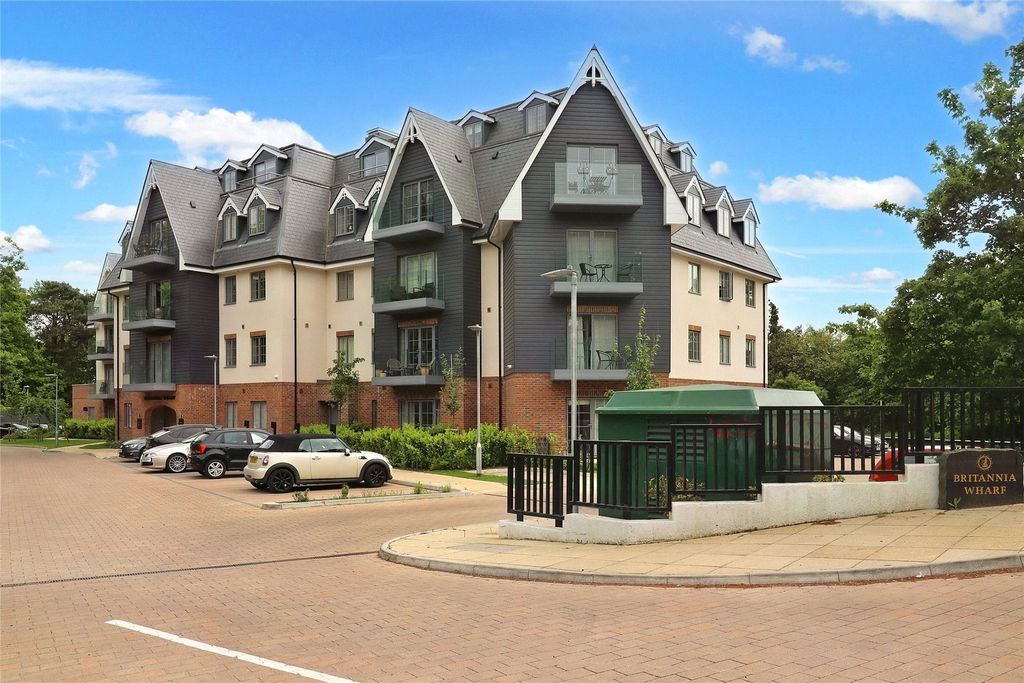 Property photo 1 of 15 Picture No. 01