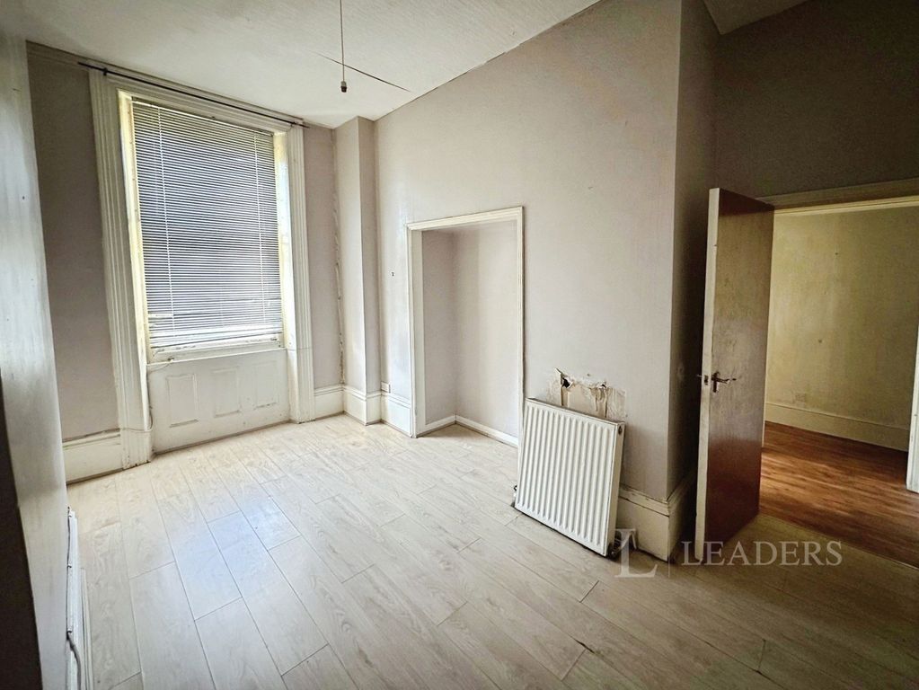 Property photo 2 of 7 Pbox-Img.Jpg