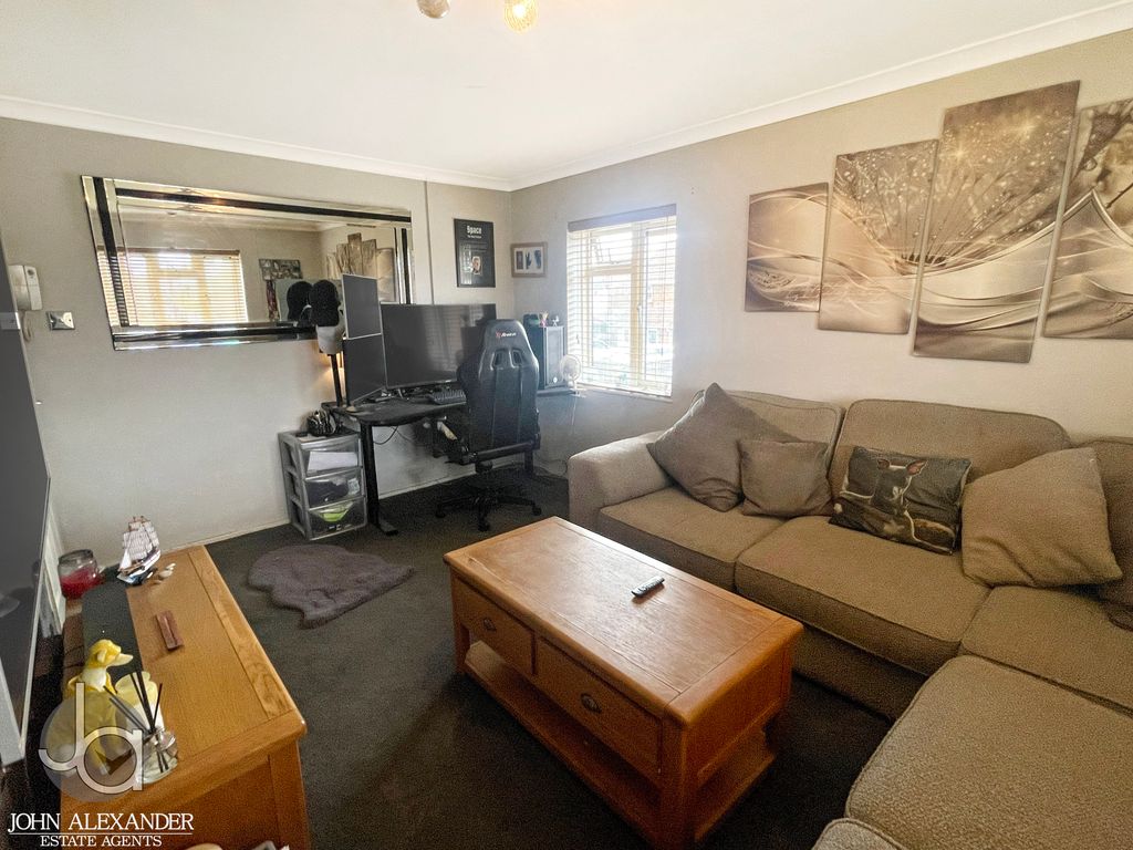 Property photo 2 of 10 20260411_125224020_0.5