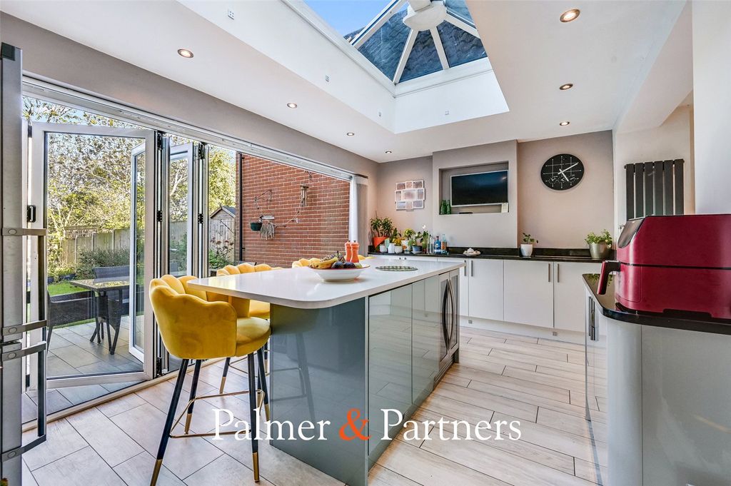 Property photo 3 of 25 Picture No. 20