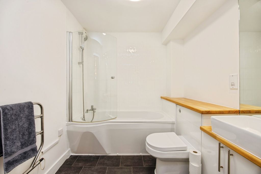 Additional image 17 of 2 bed flat for saleSandy Hill, St. Austell, Cornwall PL25