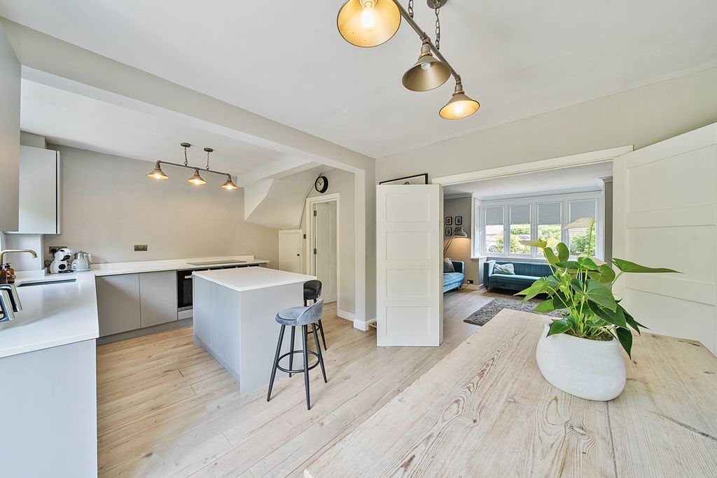 Property photo 3 of 24 026-19-6814d32085...