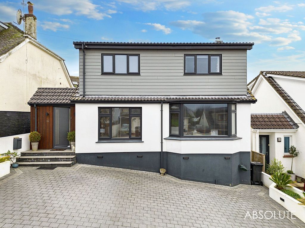 Property photo 1 of 21