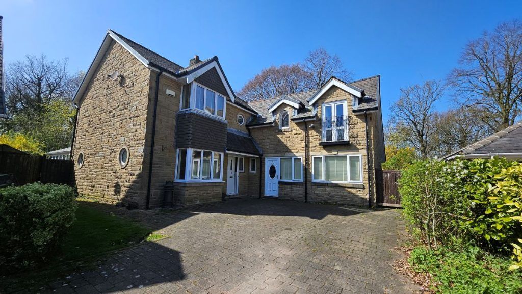 Property photo 3 of 50 4