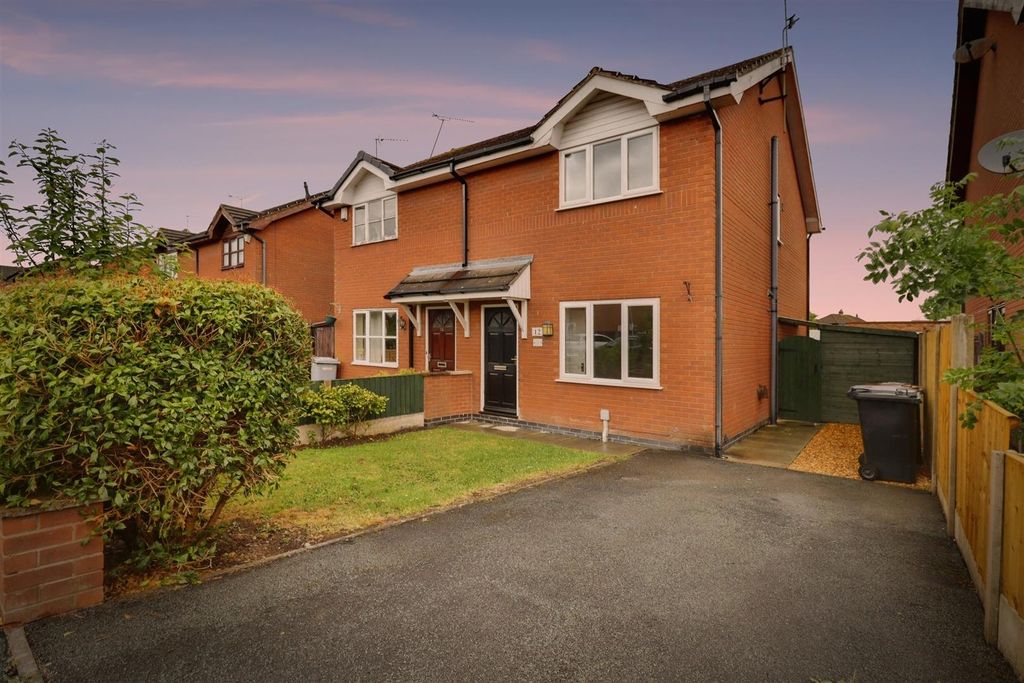 Property photo 1 of 20