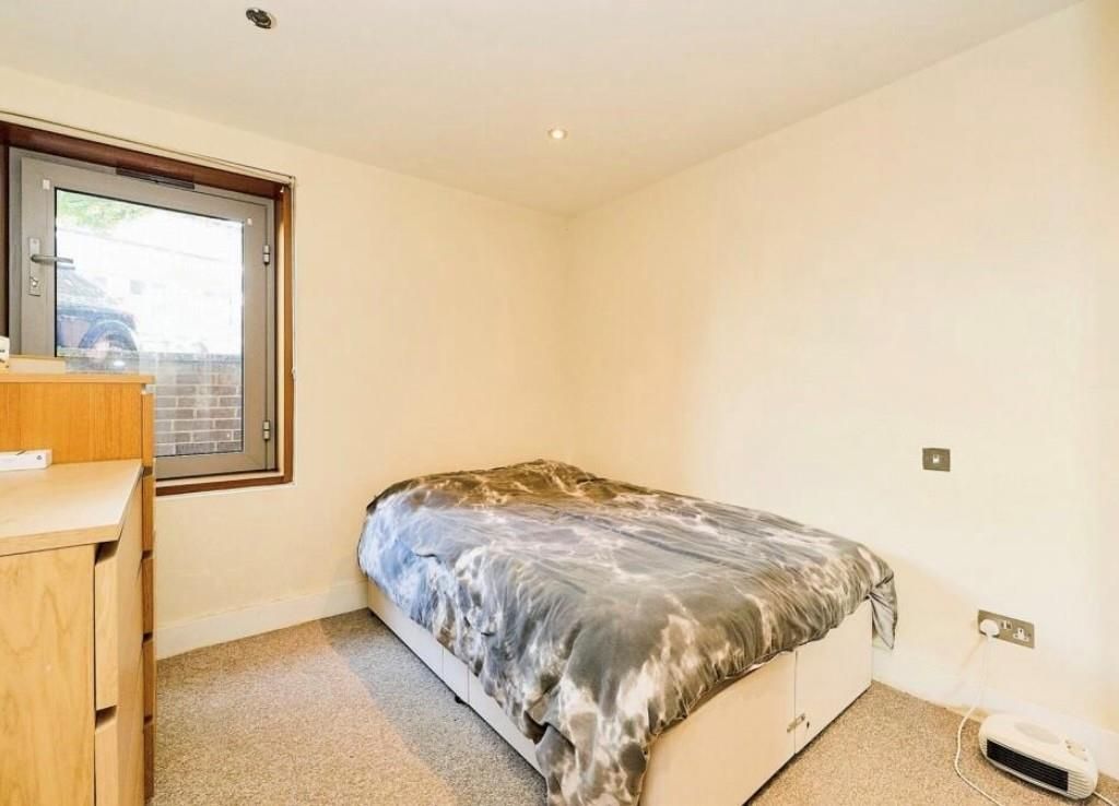 Property photo 3 of 4 Bedroom