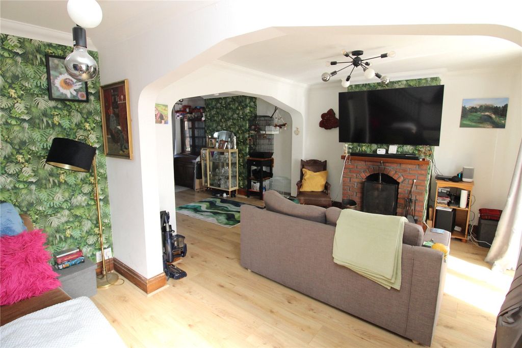 Property photo 2 of 14 Picture No. 08