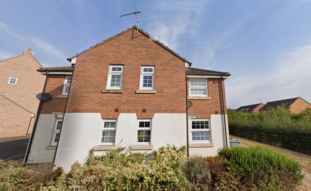 Property photo 1 of 2 Front