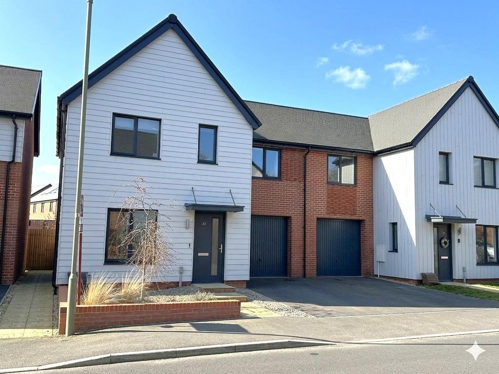 Property photo 1 of 14 Gemini_Generated_Image_Nlb8Hanlb8Hanlb8 (1).Jpg