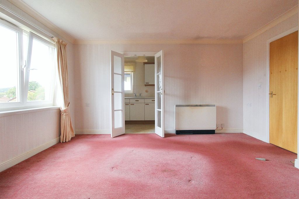Property photo 3 of 19 Picture No. 14