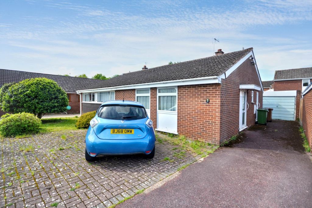 Property photo 1 of 13