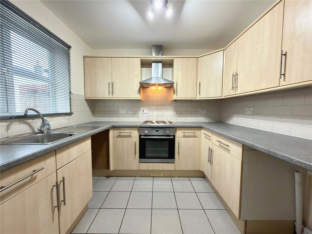 Property photo 1 of 12 Picture No. 22