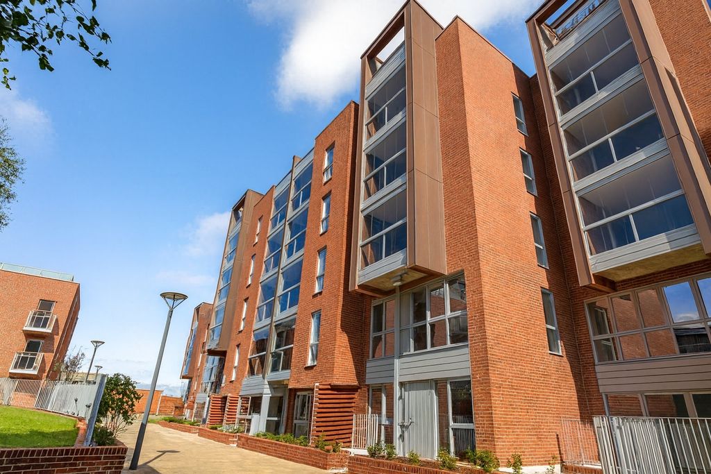 Property photo 1 of 17 Picture No. 34