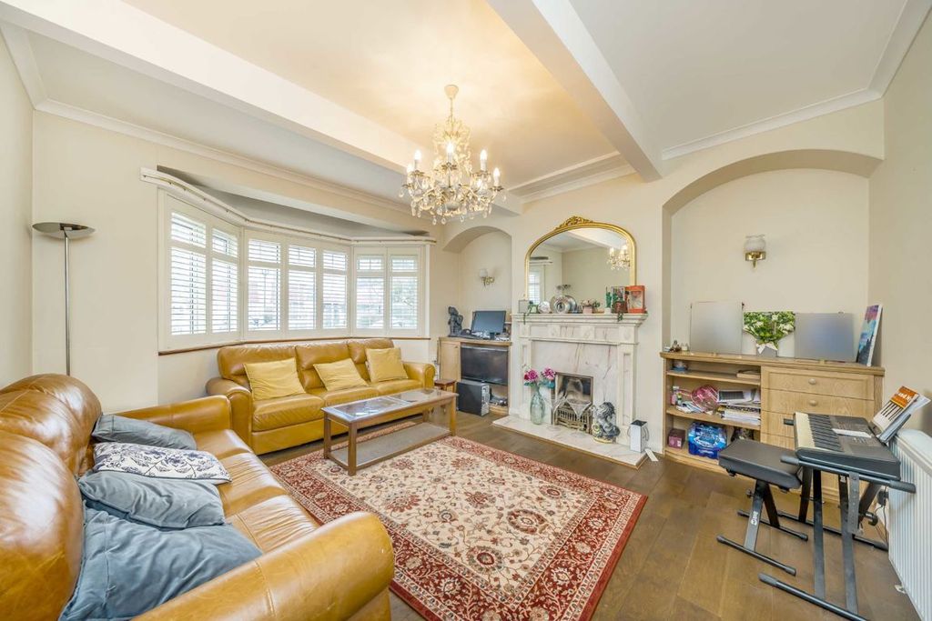 Property photo 3 of 5