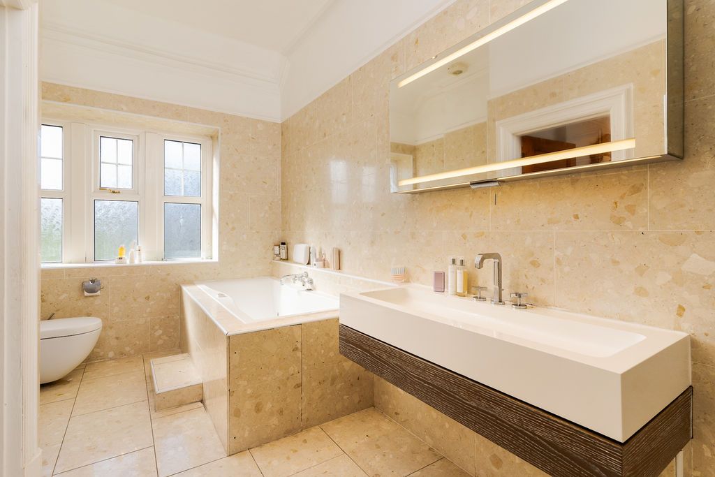 Additional image 9 of 6 bed end terrace house for saleVictoria Square, Penarth CF64