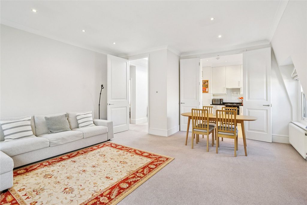 Property photo 3 of 18 Picture No. 19