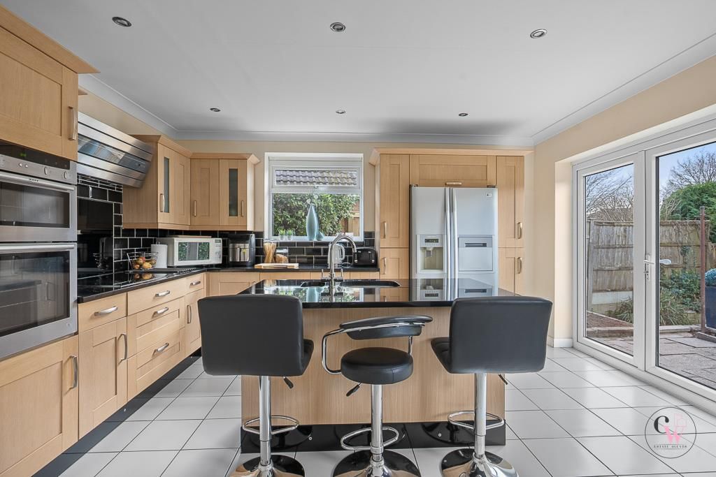 Property photo 3 of 53 Dsc06186.Jpg