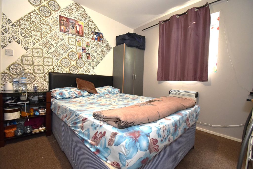 Property photo 2 of 7 Picture No. 05