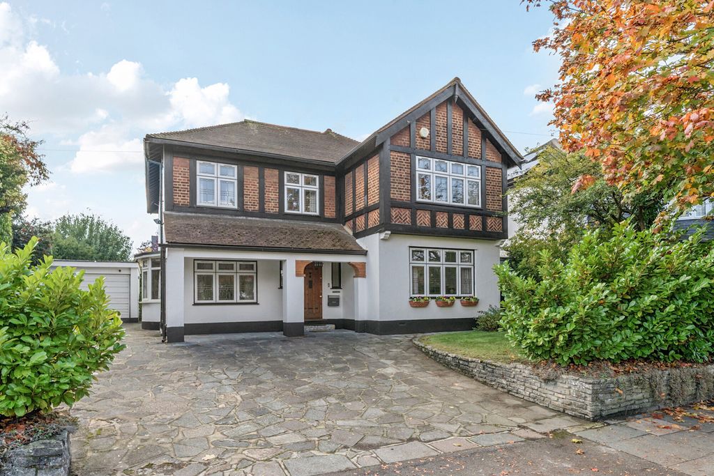 Property photo 1 of 35 1537339-24-6Ad613...