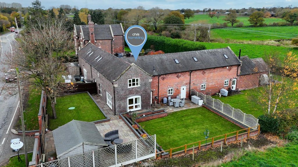 Property photo 2 of 35 Dji_0099.00_43_53_22.Still145.Jpg