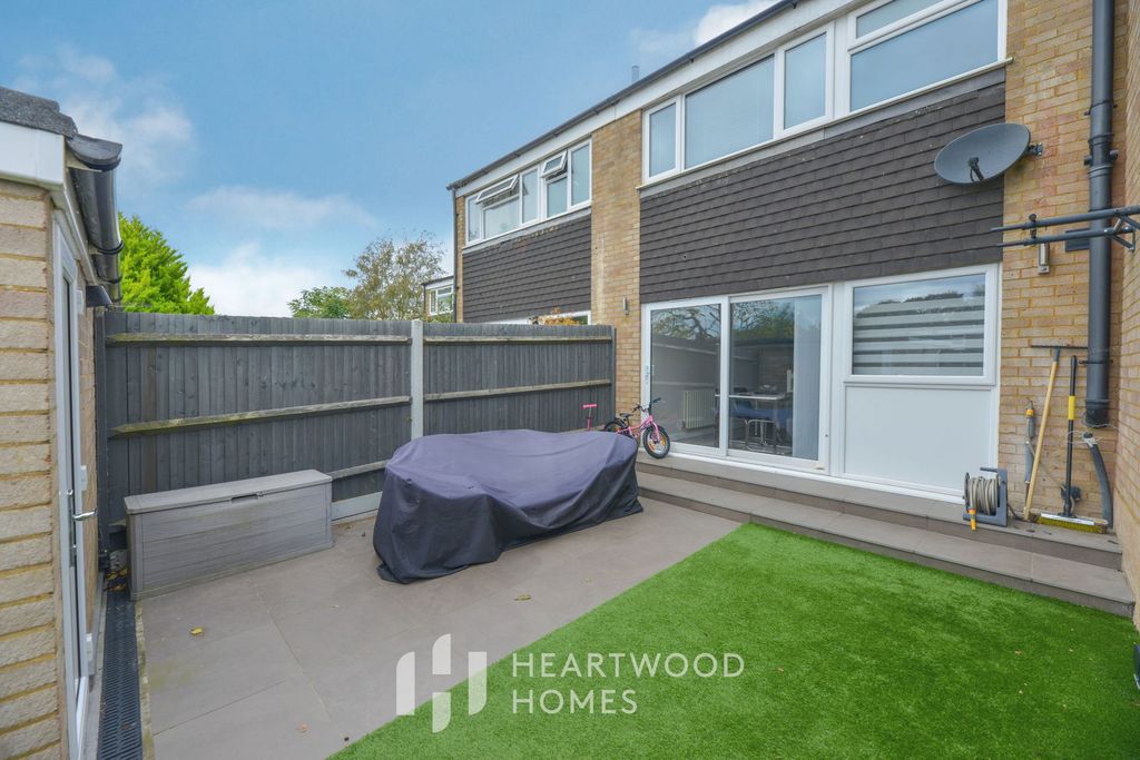 Property photo 3 of 23