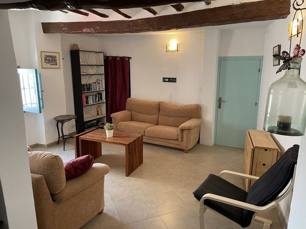 Property photo 3 of 19