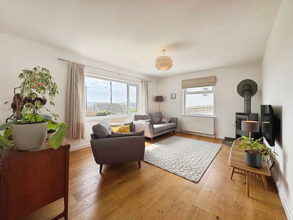 Property photo 3 of 22 52520911
