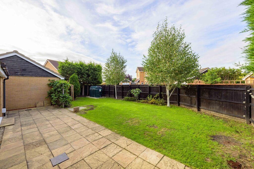 Property photo 2 of 18