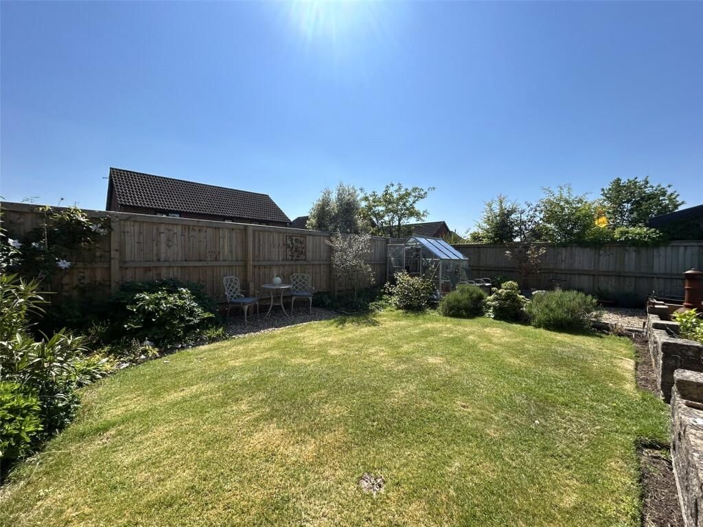 Property photo 2 of 14