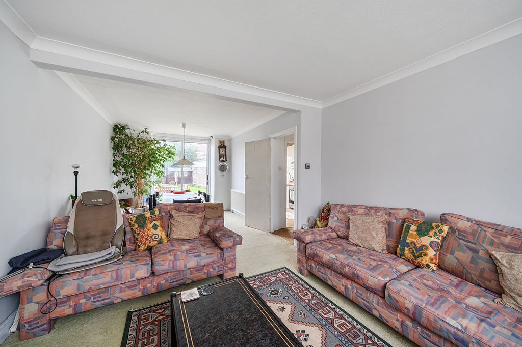 Property photo 2 of 14