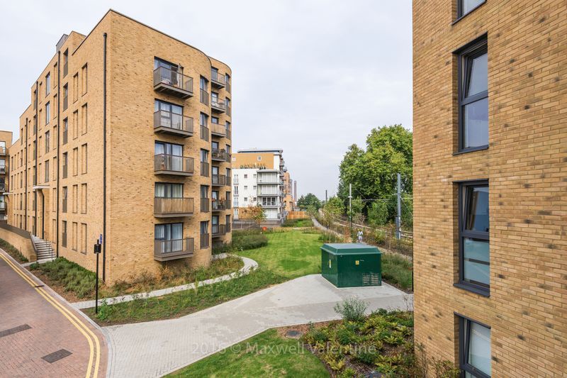 Property photo 3 of 9 Photo 5