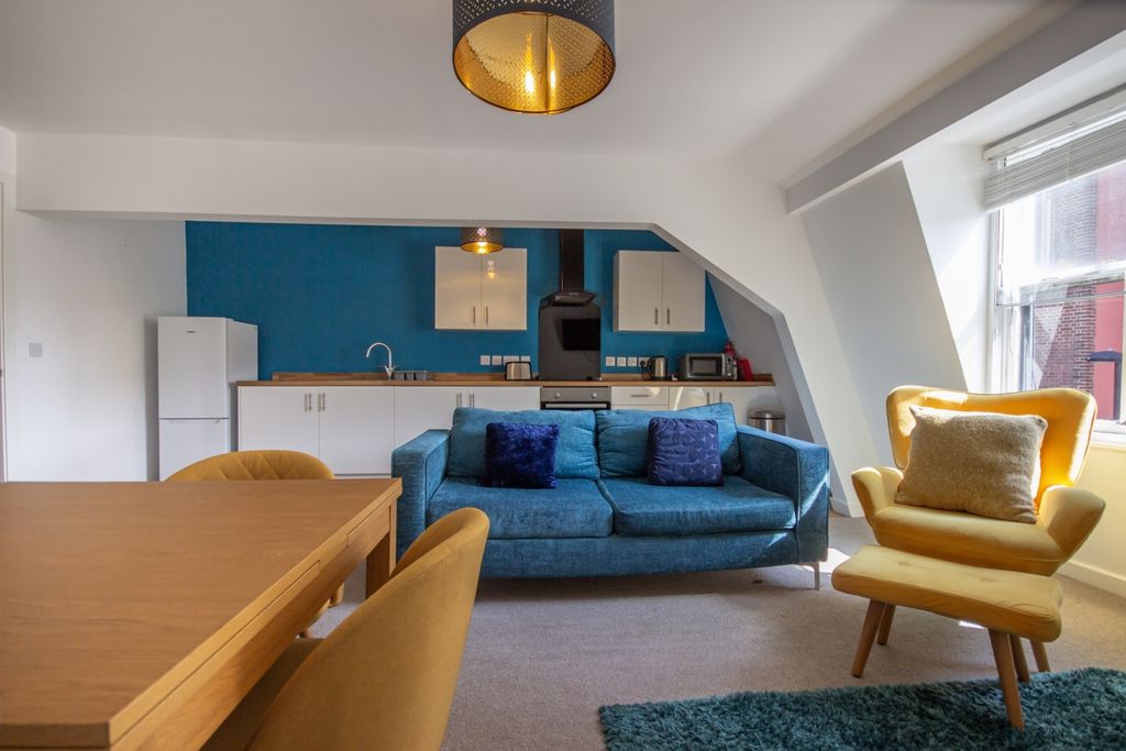 Property photo 3 of 12 3