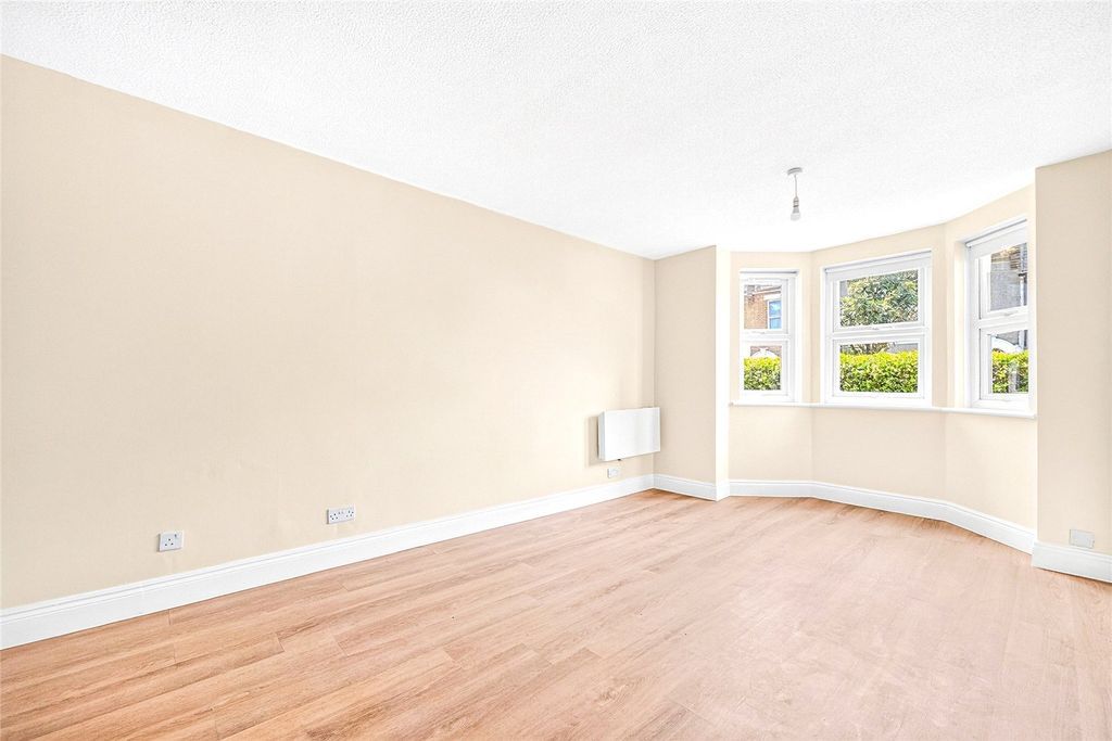 Property photo 2 of 13 Picture No. 09