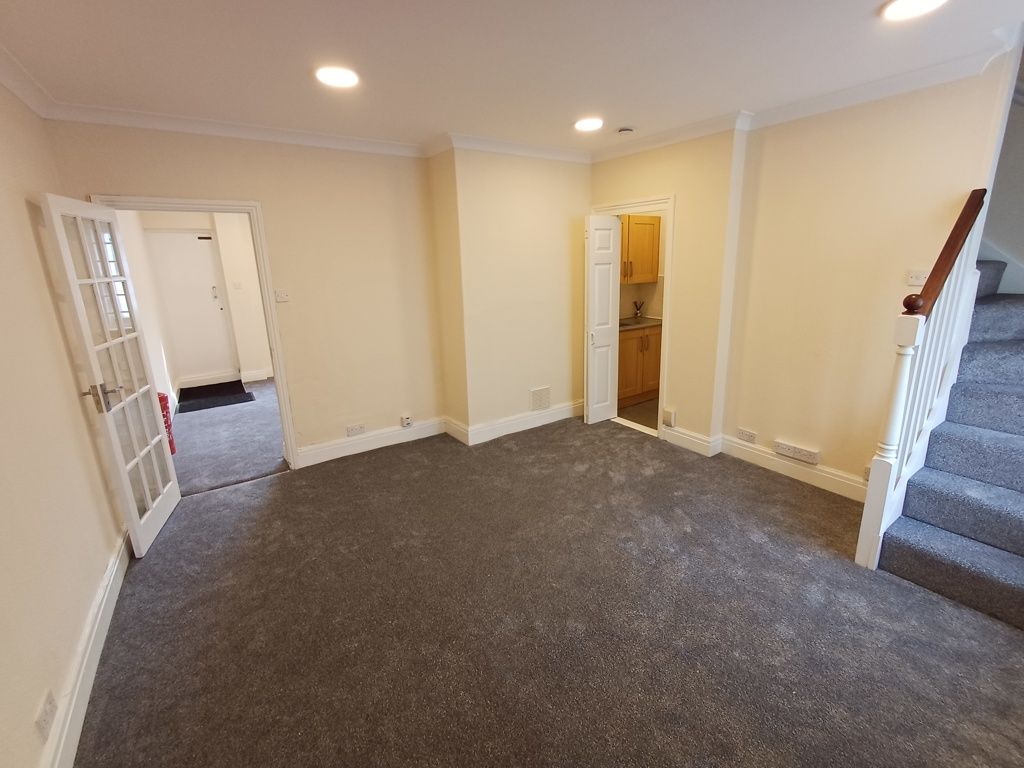 Property photo 2 of 7 Photo 22