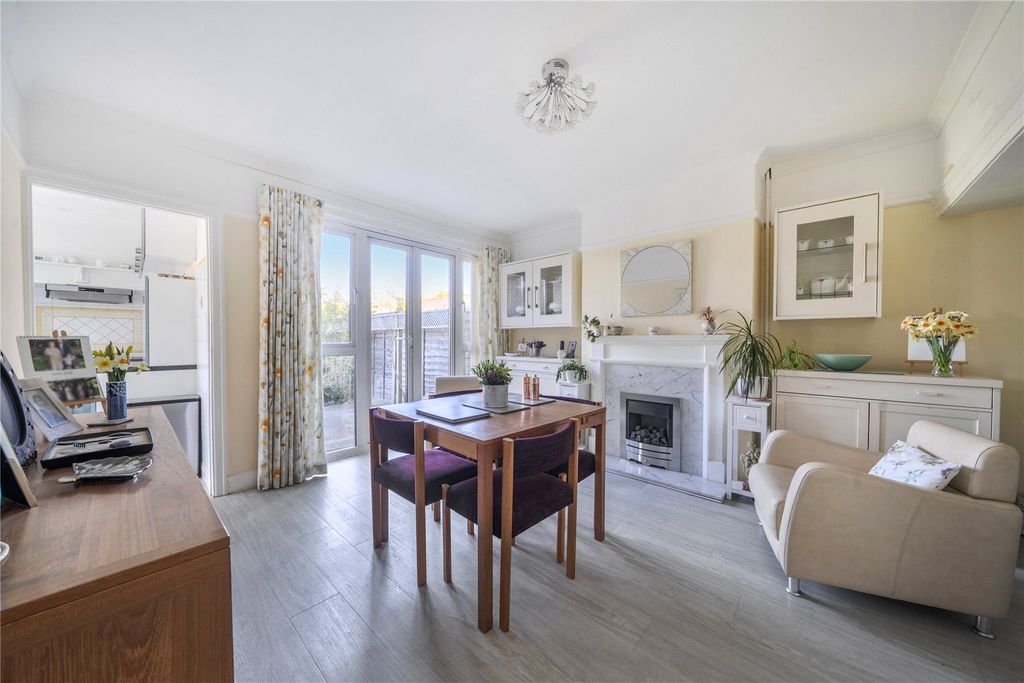 Property photo 3 of 19 Picture No. 09