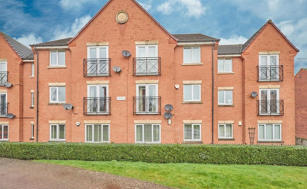 Property photo 1 of 8 Front.Jpg