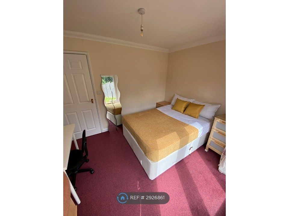 Property photo 3 of 9