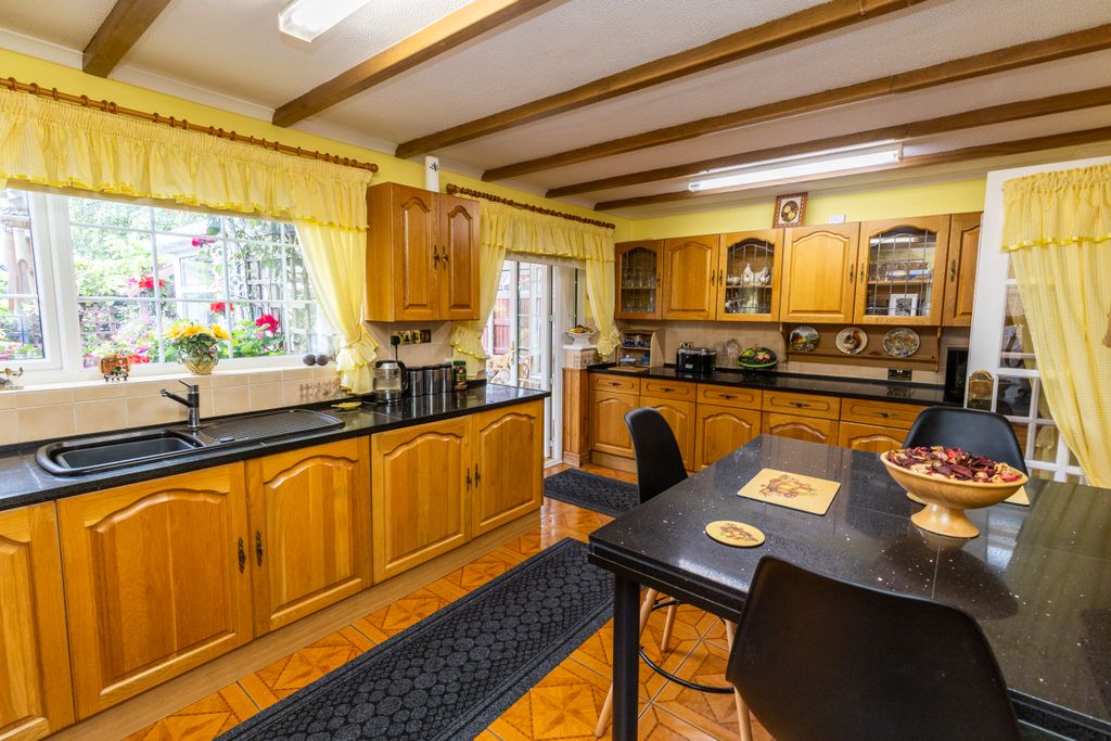 Property photo 3 of 18 12