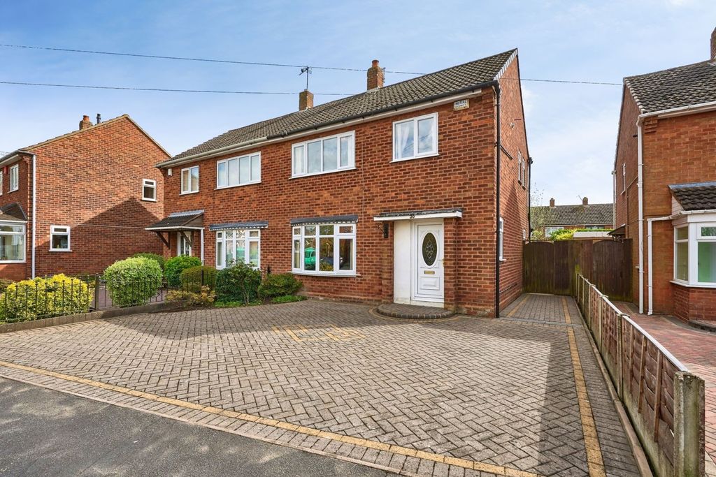 Property photo 1 of 15