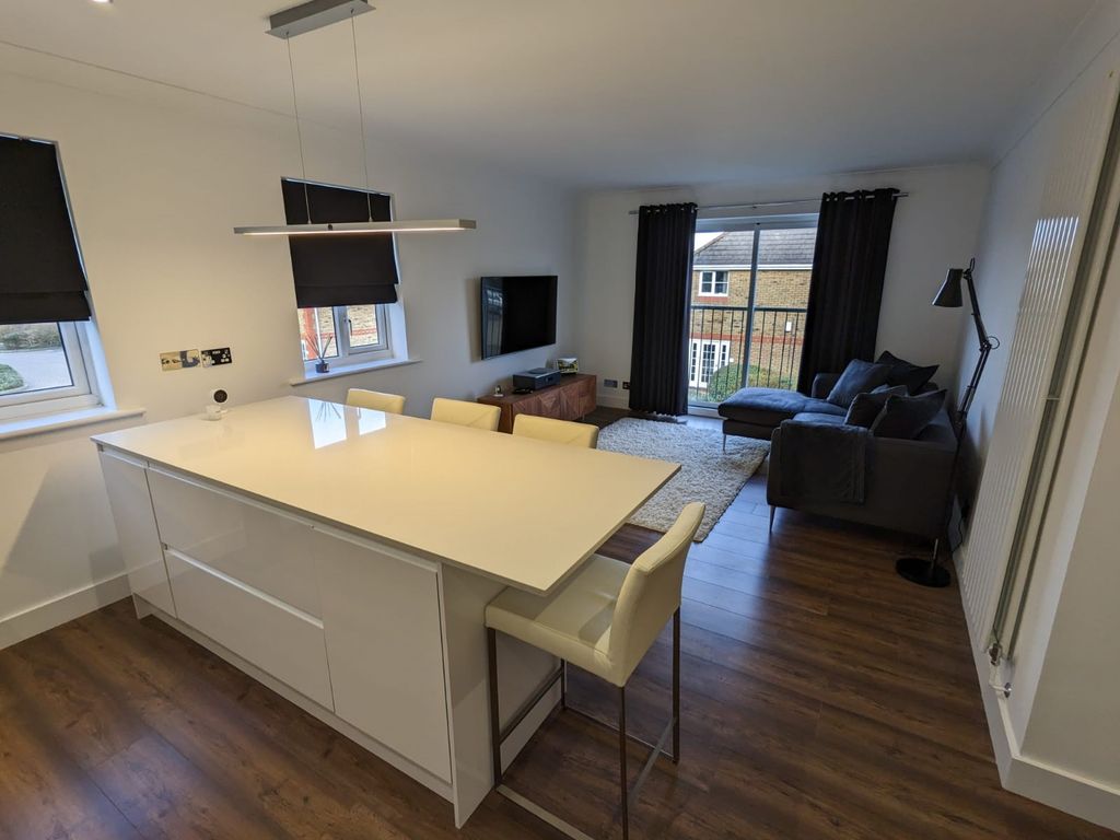 Property photo 1 of 1