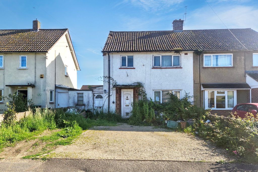 Property photo 1 of 5 43 Portland Road, Street, Somerset, BA16 9Px