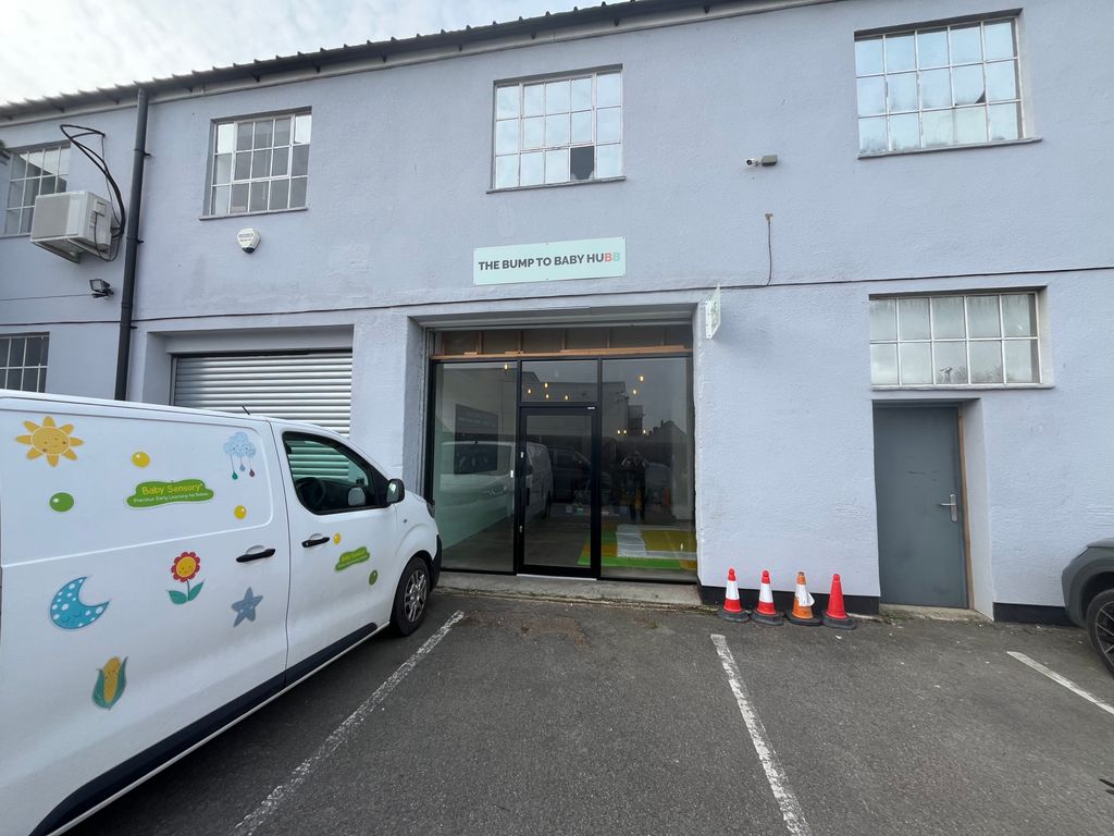 Property photo 1 of 5