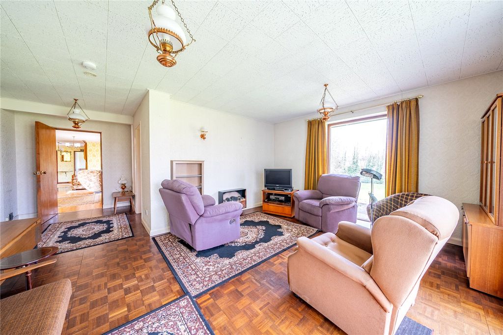 Property photo 2 of 22 Picture No. 09